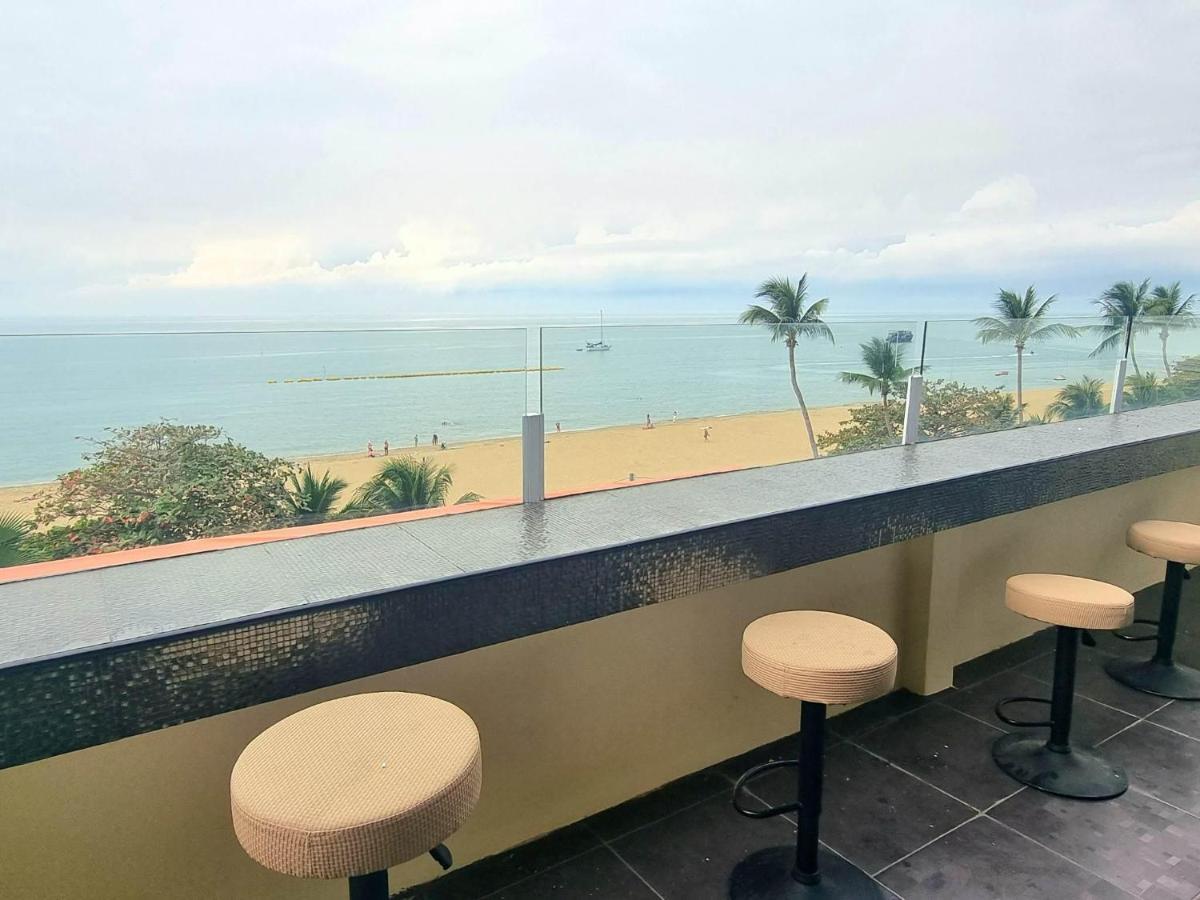 Happy Jomtien - Beachfront Luaran gambar