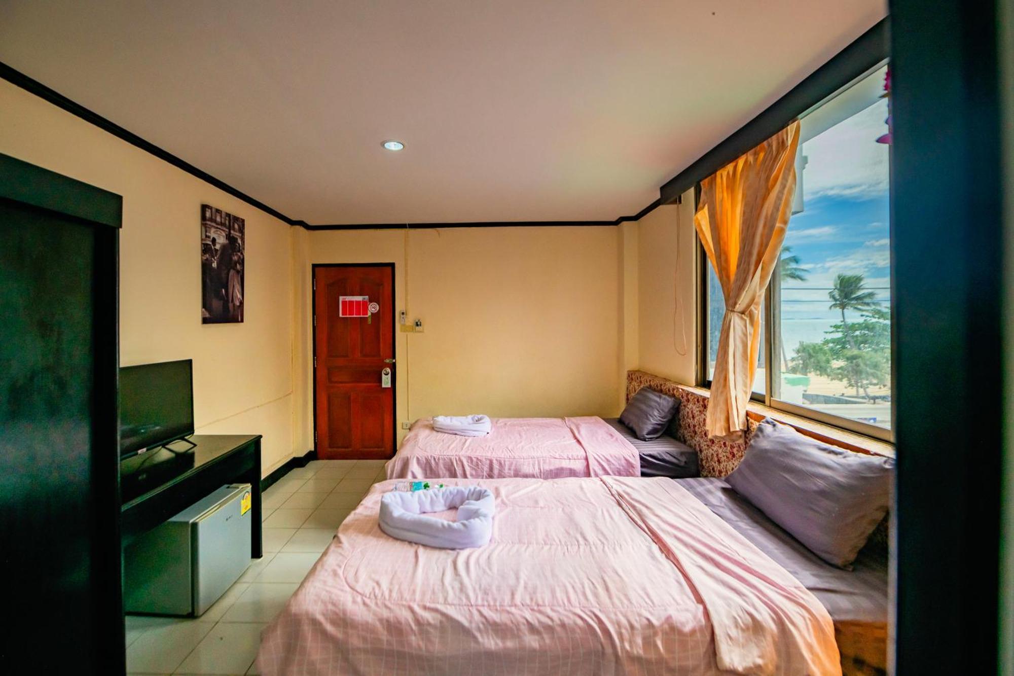 Happy Jomtien - Beachfront Bilik gambar