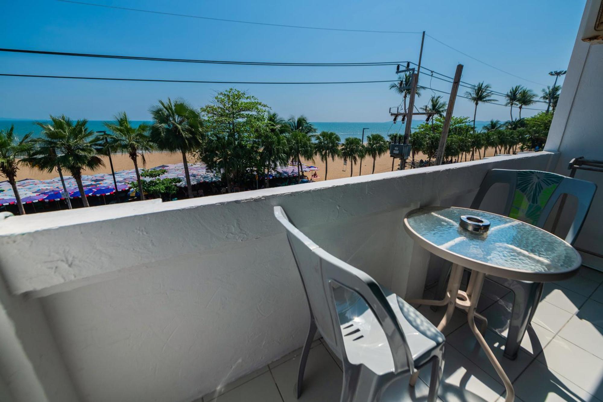 Happy Jomtien - Beachfront Bilik gambar